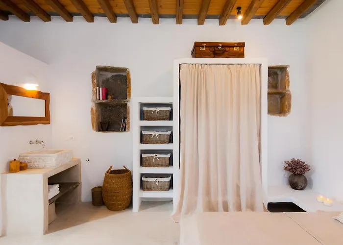 Sifnos Themonies * Apollonia (Sifnos)